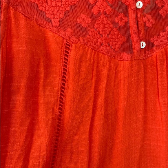 JohnPaulRichard Red Lace Sleeveless Dress - Picture 9 of 10